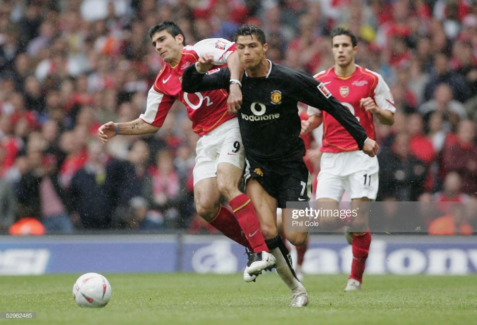 Áo đấu Ronaldo #7 Manchester United FA Cup Final 2005 away shirt black