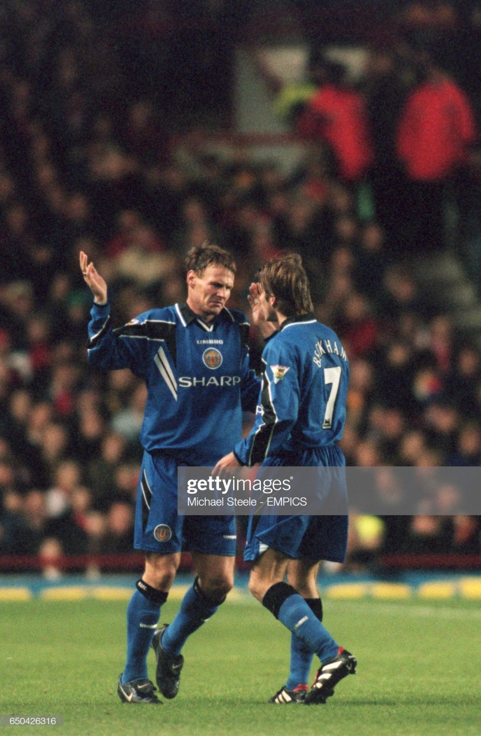 Áo đấu Beckham #7 Manchester United 1996-1998 third shirt jersey blue