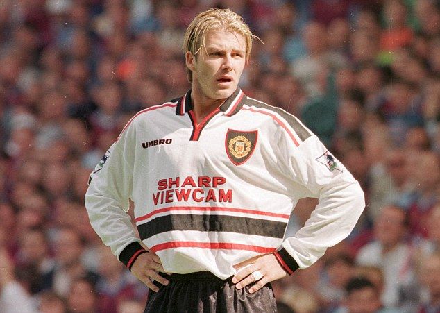 Áo đấu Beckham #7 Manchester United 1997-1998-1999 away shirt jersey