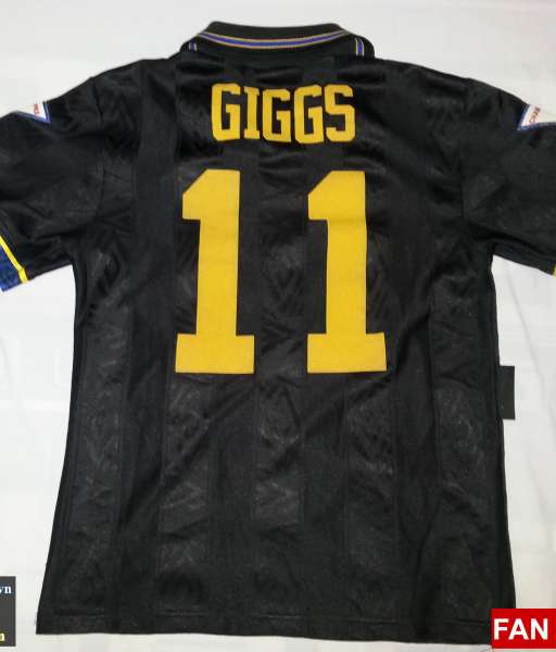 Áo đấu Giggs #11 Manchester United 1993-1995 away shirt jersey black