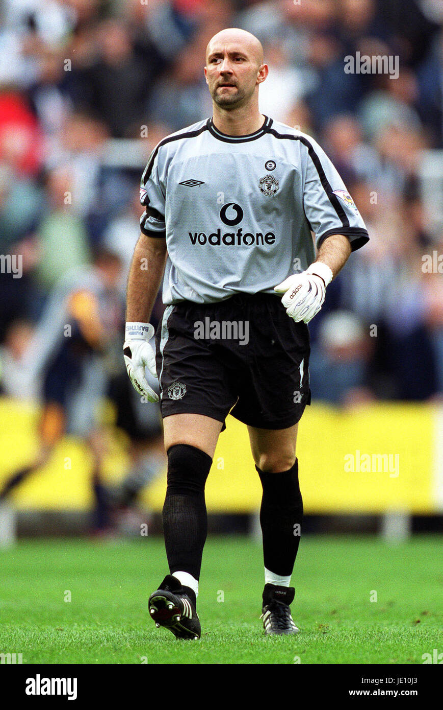 Áo Manchester United 2001-2002 home goalkeeper shirt jersey grey