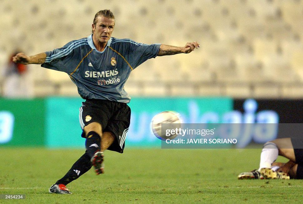 Áo đấu Beckham 23 Real Madrid 2003-2004 third shirt jersey grey 021788