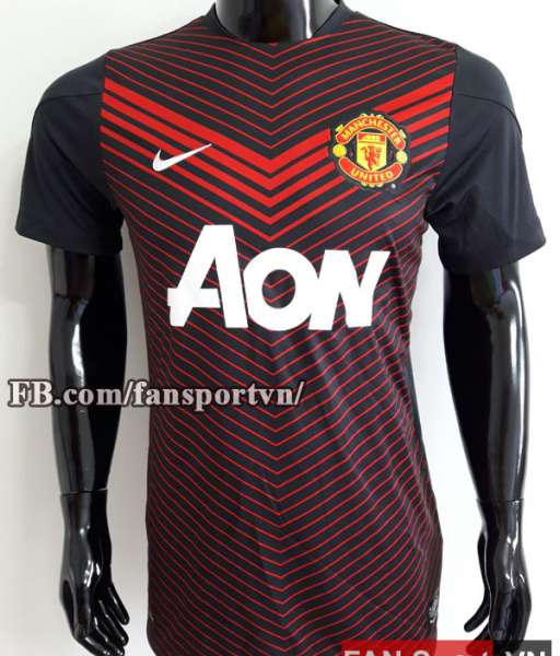 Áo tập Manchester United 2013-2014 training shirt jersey black