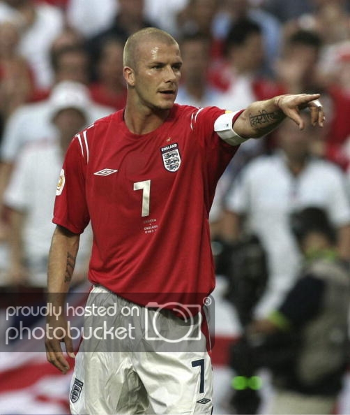 Áo đấu Beckham #7 England 2004-2005-2006 away shirt jersey red