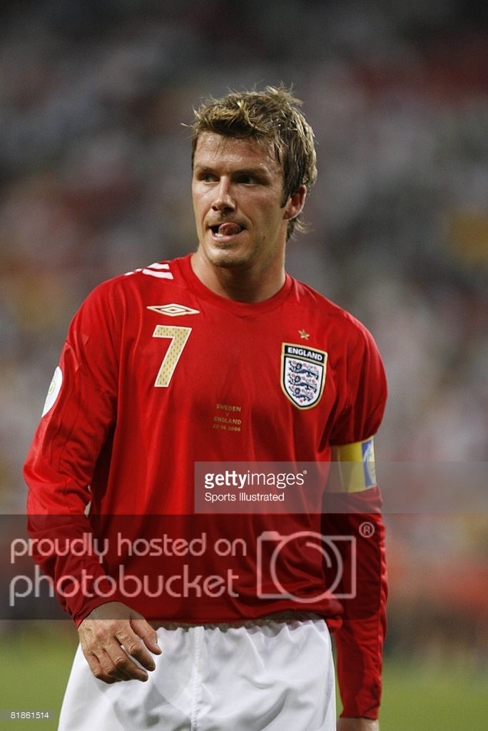 Áo đấu Beckham #7 England 2006-2007-2008 away shirt jersey red