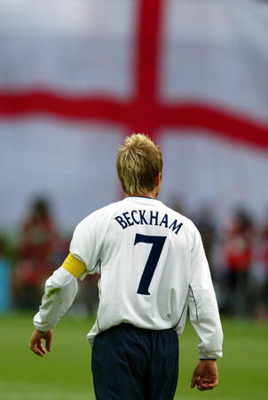 Áo đấu Beckham #7 England 2001-2003 home shirt jersey white