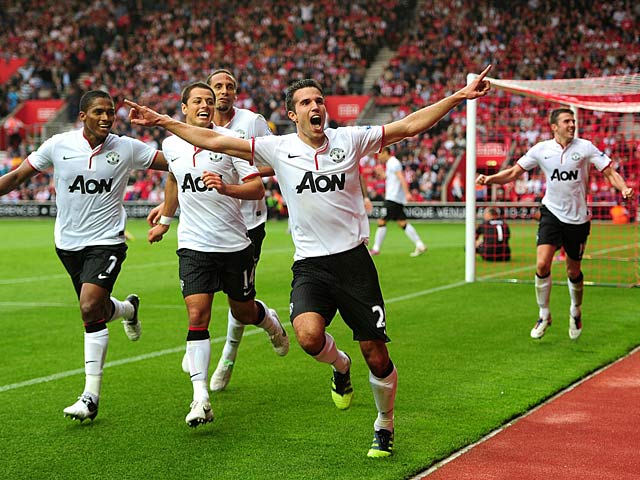 Áo đấu Manchester United 2012-2014 away third shirt jersey white