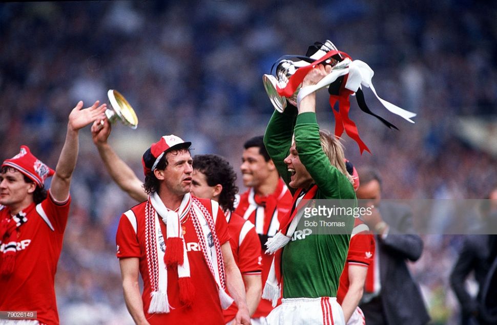 Áo thủ môn Manchester United FA Cup Final 1985 home goalkeeper green M