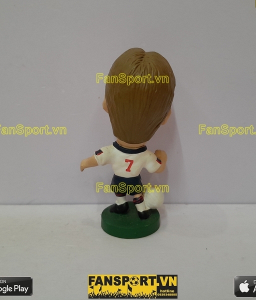 Tượng David Beckham 7 England 1997 1998 1999 home white corinthian E80