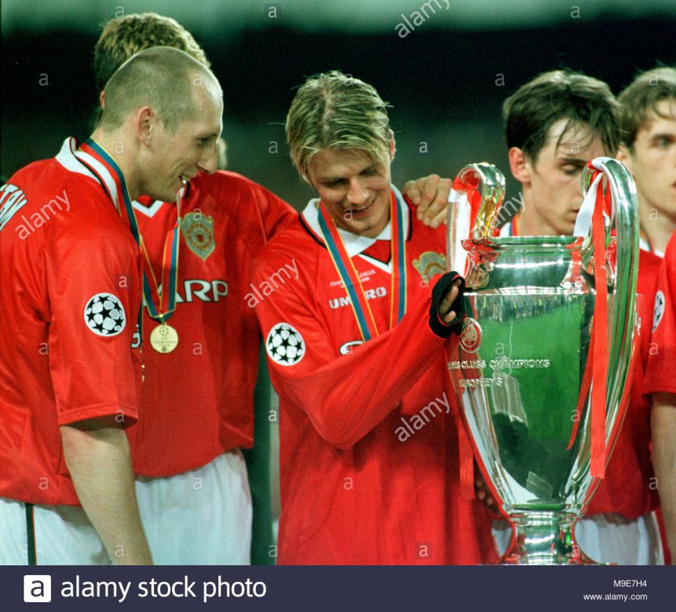 1999 Huy chương vô địch Champion League 1999 Manchester United medal