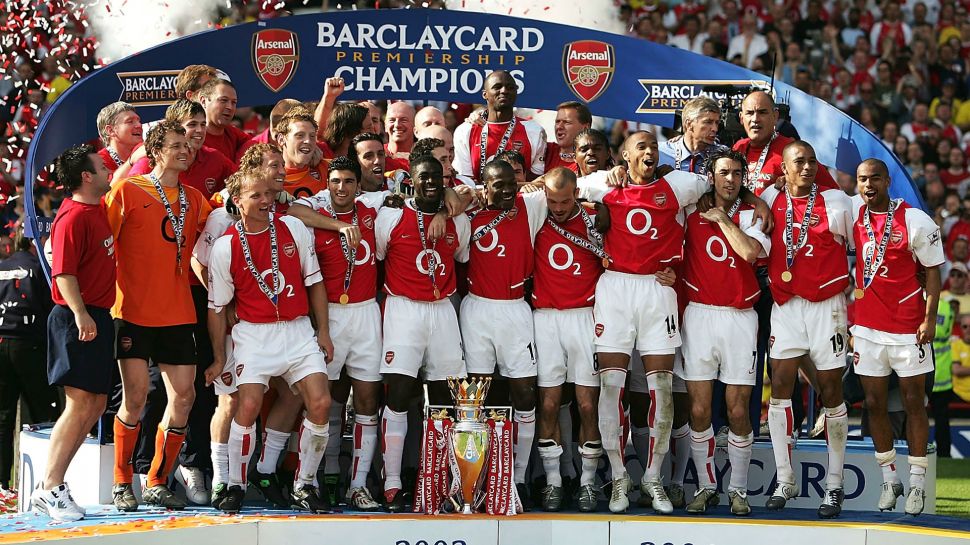 Bộ tượng Arsenal 2003-2004 Premiership Champion Fan Favourites Prostar