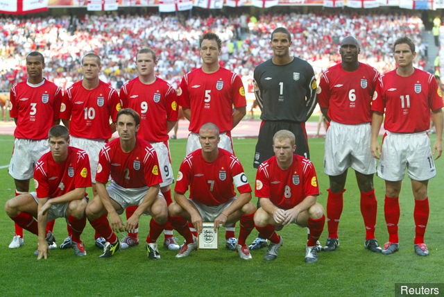 Áo đấu England 2004-2006 away shirt jersey red