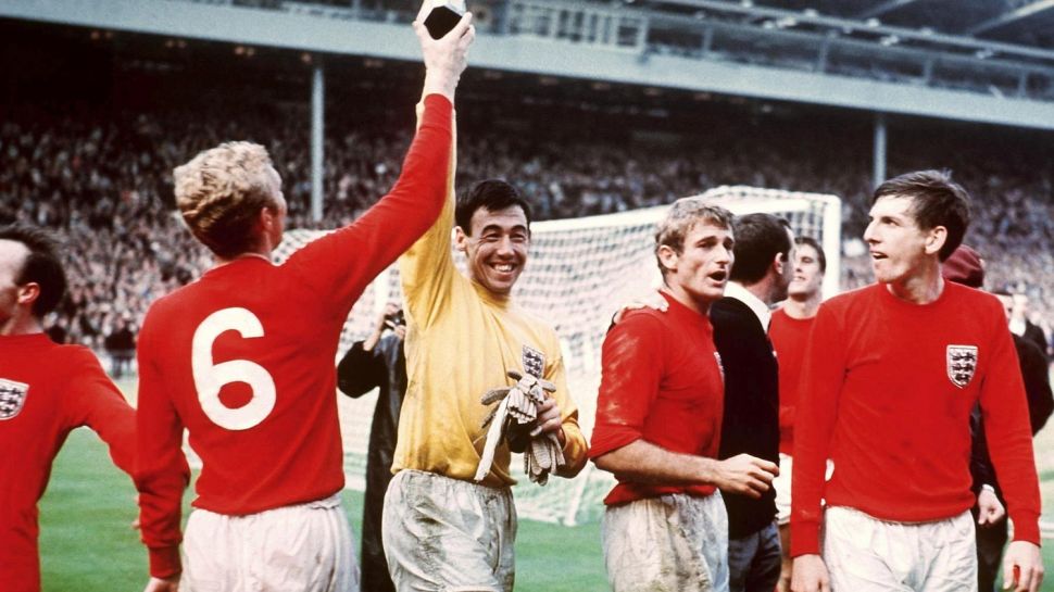 Áo đấu #6 England World Cup 1966 away shirt jersey red 1963 1970