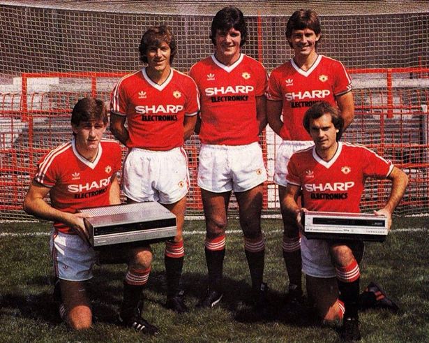 Áo đấu Manchester United 1982-1983-1984 home shirt jersey red