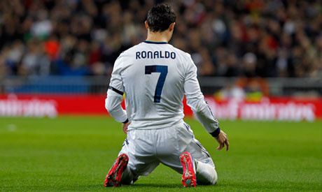 Áo đấu Ronaldo #7 Real Madrid 2012-2013 home shirt jersey white X21987