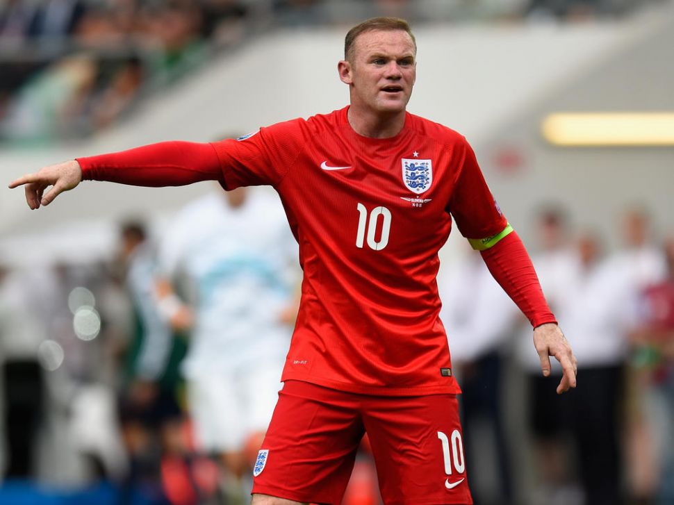 Áo đấu Rooney #10 England 2014-2015 away shirt jersey red