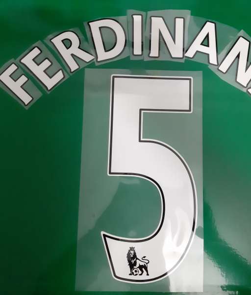 Font Rio Ferdinand #5 Premier League 2007-2017 white nameset