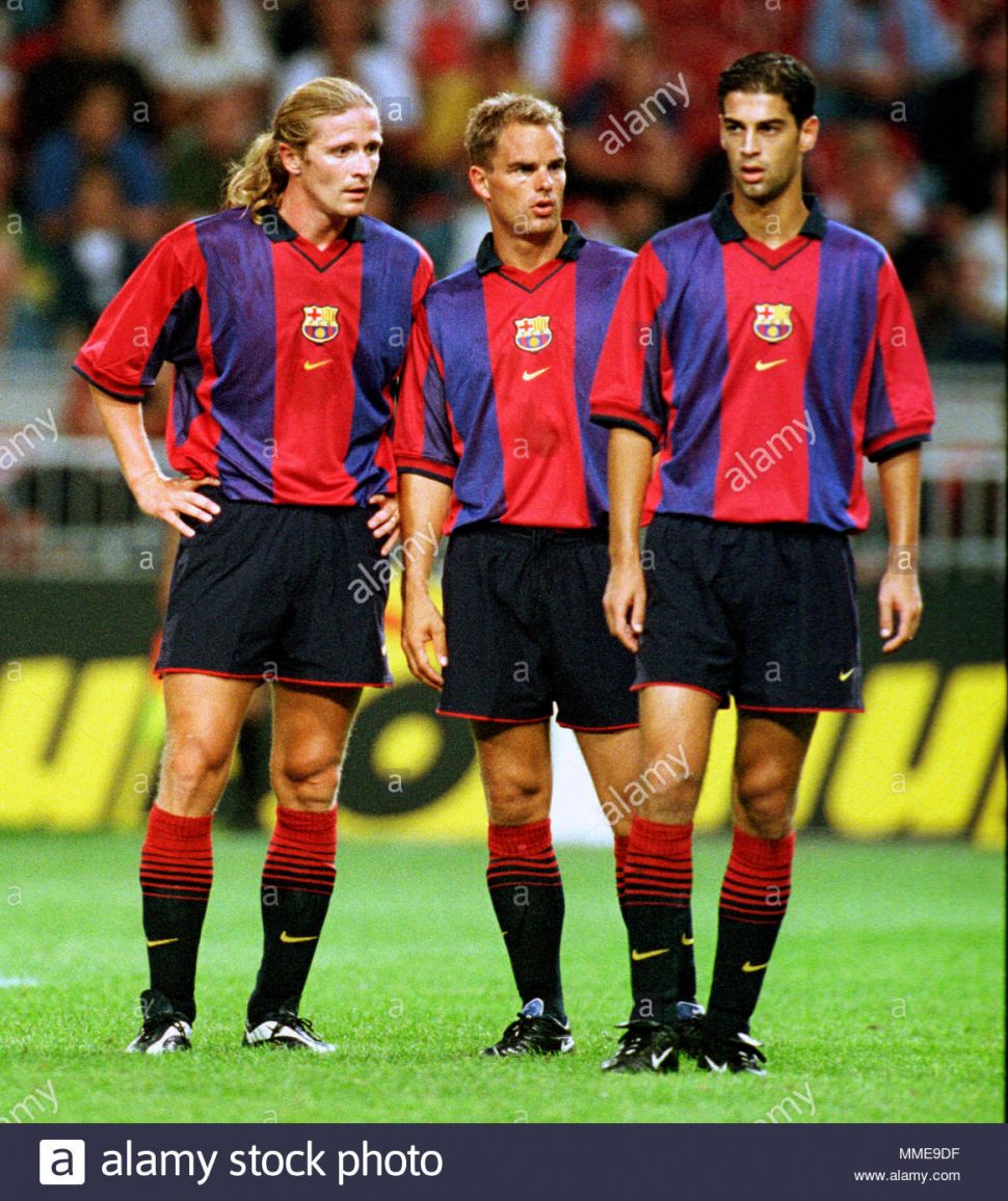 Áo đấu Barcelona 2000-2001 home shirt jersey red blue