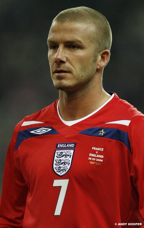 Áo đấu Beckham #7 England 2008-2009-2010 away 100th cap vs France long