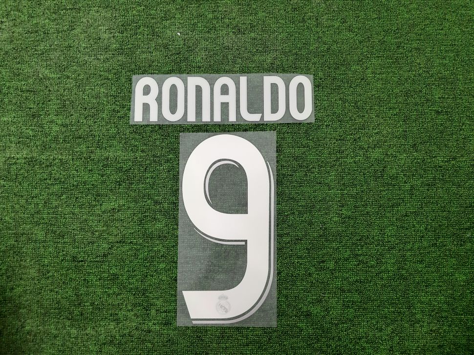 Với thiết kế đơn giản nhưng không kém phần hiện đại, Font 9 Real Madrid 2006-2007 sẽ mang đến cho bạn sự hoàn hảo và chuyên nghiệp trong mọi thiết kế.
