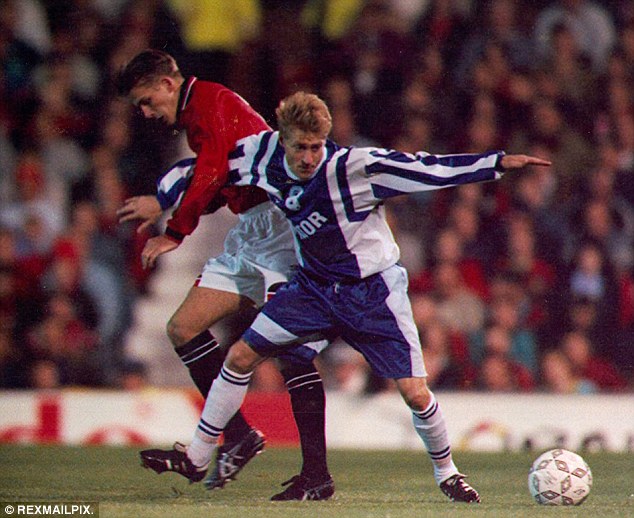 Áo đấu Beckham #7 Manchester United 1994-1995-1996 home shirt jersey