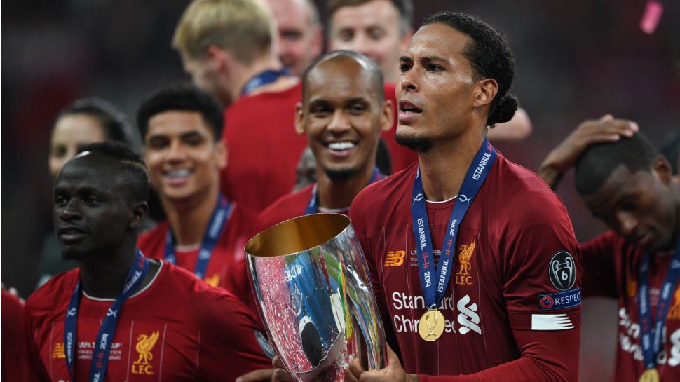 2019 Huy chương vô địch UEFA Super Cup 2019 Liverpool medal final