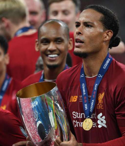 2019 Huy chương vô địch UEFA Super Cup 2019 Liverpool medal final
