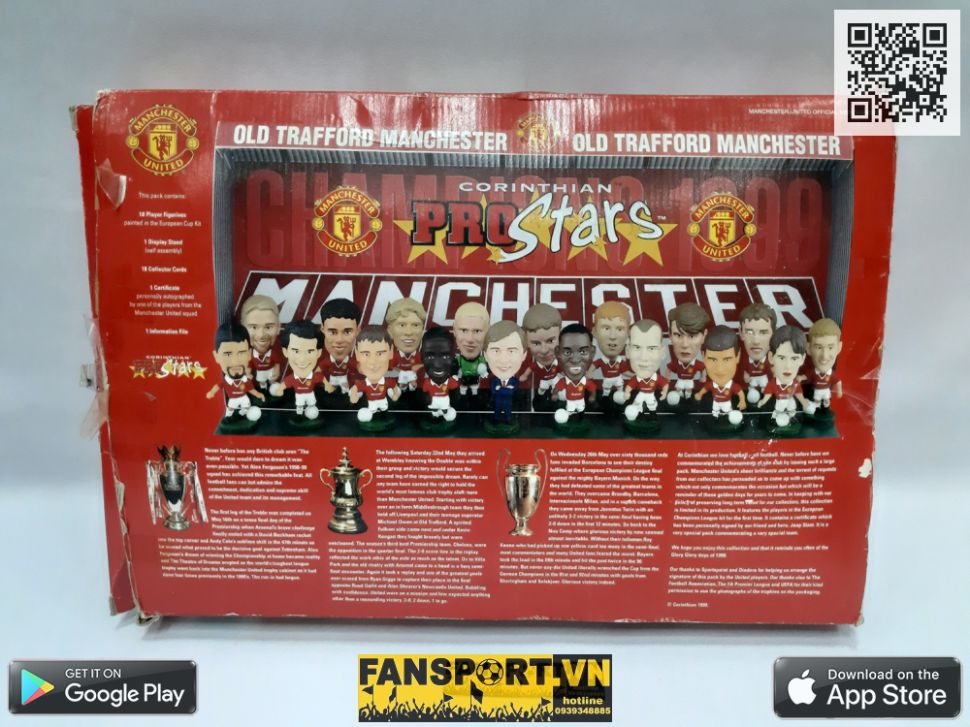Box 1999 Manchester United Treble celebration pack corinthian figures