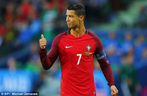 Áo đấu Ronaldo #7 Portugal Euro Final 2016 home shirt jersey 2017 2018