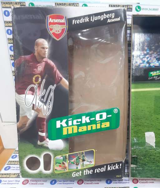 Tượng Ljungberg #8 Arsenal 2005 2006 home Kick-O-Mania figures box