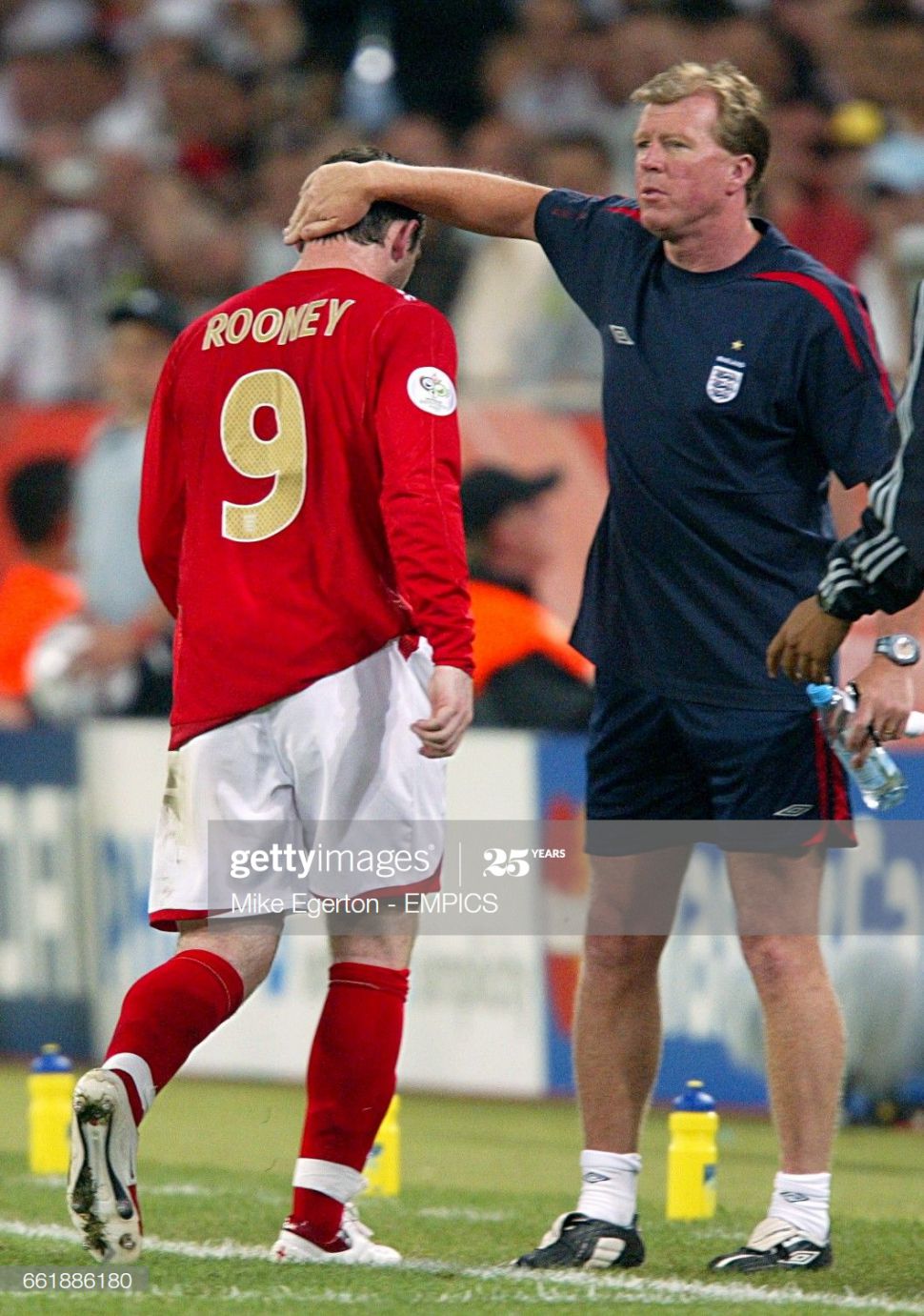 Áo chữ ký Rooney #9 England 2006-2007-2008 away shirt jersey red BNWT