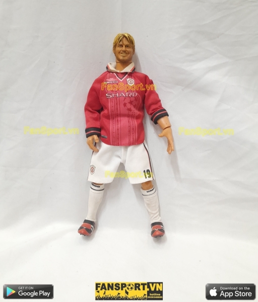 Tượng David Beckham 7 Manchester United Hero Treble 1999 figure red