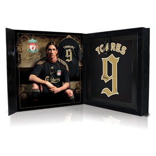 Box 4536 Torres 9 Liverpool 2009-2010 away shirt signed limited E85670