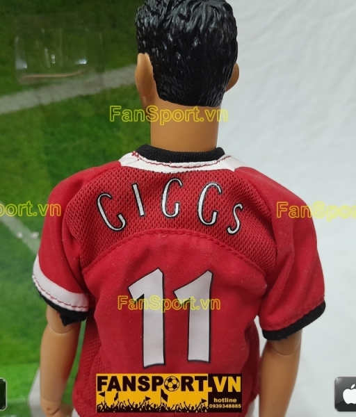 Tượng Giggs 11 Manchester United 2004-2006 home Kick-O-Mania figures