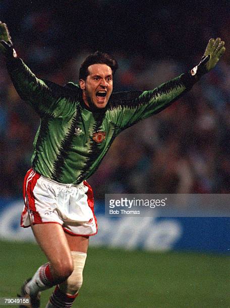 Áo Manchester United Cup Winner Cup Final 1991 shirt goalkeeper GK