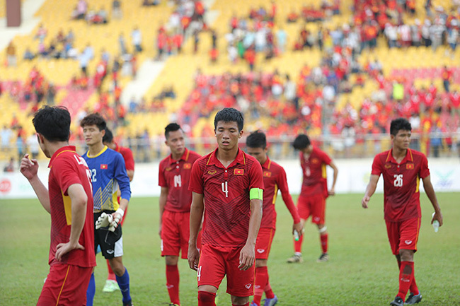 Áo đấu Việt Nam 2017 home đỏ shirt jersey Vietnam Grand Sport size S