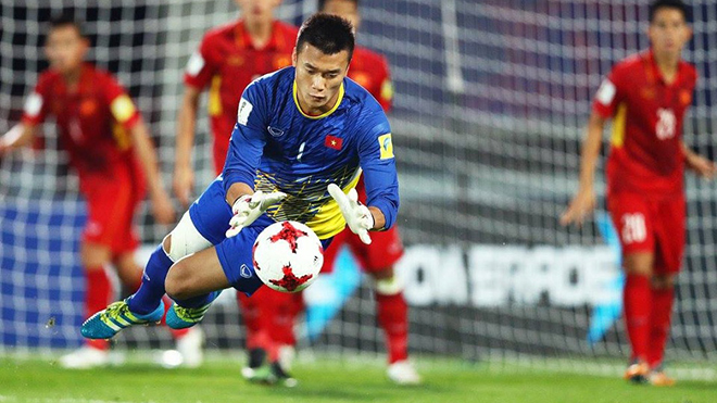 Áo thủ môn Việt Nam 2017 home Grand Sport shirt goalkeeper GK Vietnam