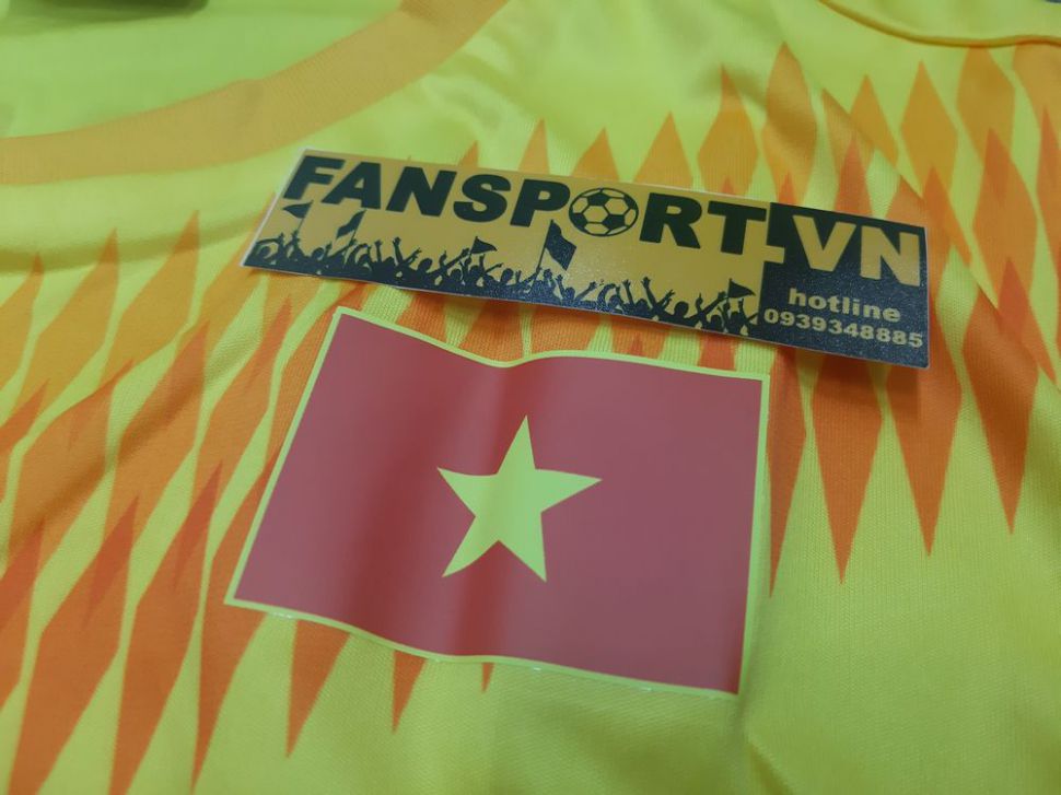 Áo đấu Việt Nam 2018 away trắng Grand Sport shirt jersey Vietnam S
