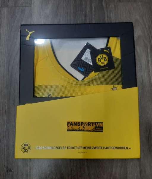 Box áo Dortmund 2017 2018 home authentic Puma shirt jersey yellow
