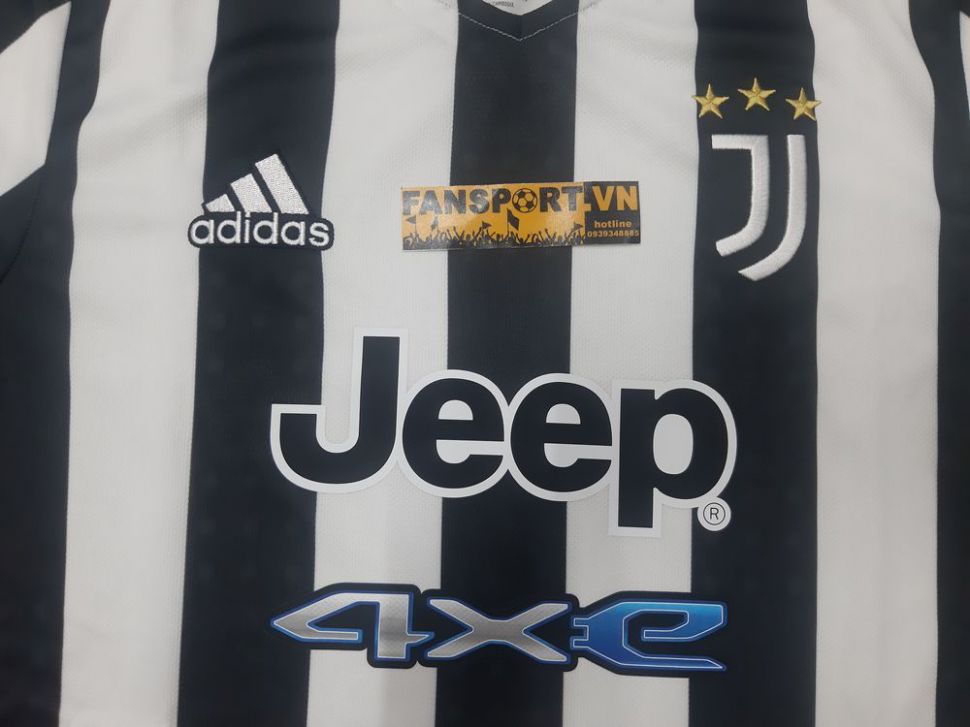 Box áo Juventus 2021 2022 home 10 year at home Allianz GS1442 adidas S