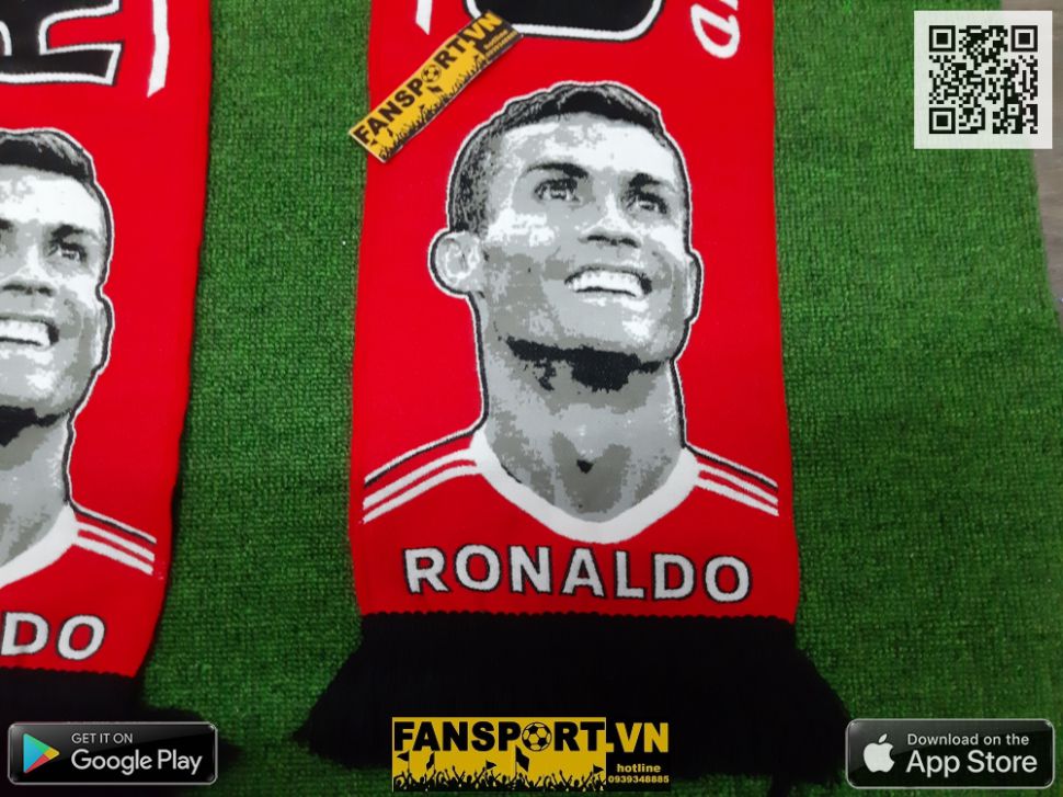 Khăn choàng cổ Cristiano Ronaldo Welcome home Manchester United scarf
