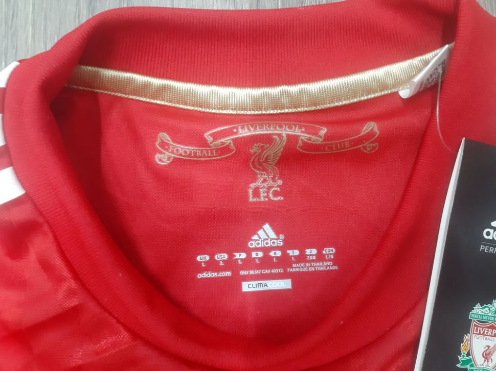 Box áo Liverpool 2010 2012 Adidas Techfit home authentic shirt BNWT L