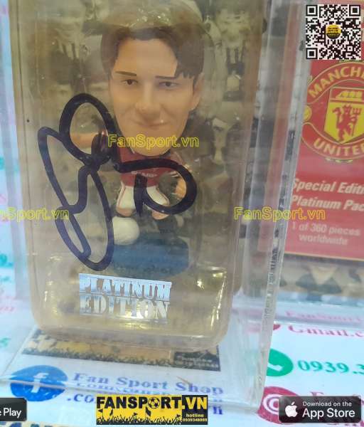 Tượng chữ ký Beckham Manchester United 1998 1999 2000 corinthian PTSE7