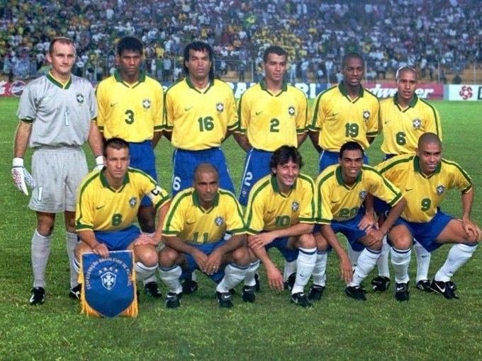Box tượng Brazil 1997 2002 home away corinthian Pack set ProStars