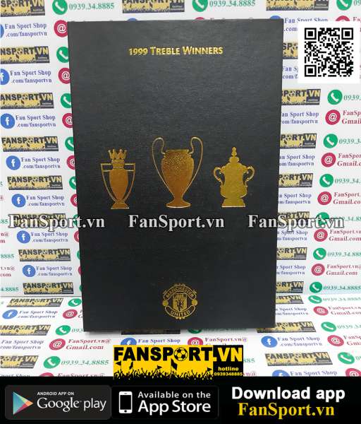 Badge Manchester United 1999 Treble Winners box set shirt 1049/4032