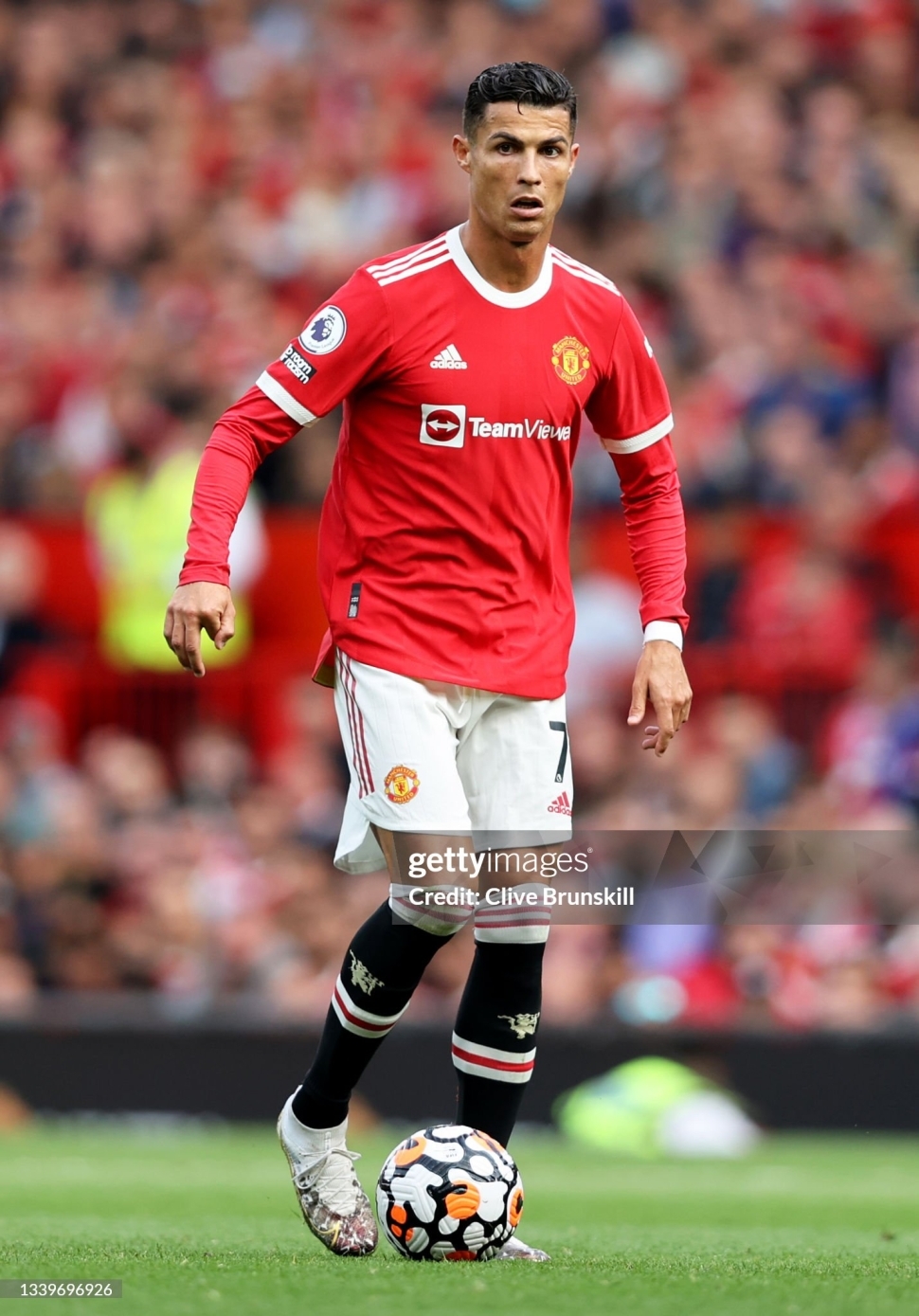 Tượng Ronaldo 7 Manchester United 2021 2022 season repaint corinthian