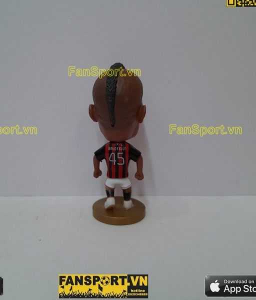 Tượng Mario Balotelli 45 AC Milan 2013 2014 home red black kodoto