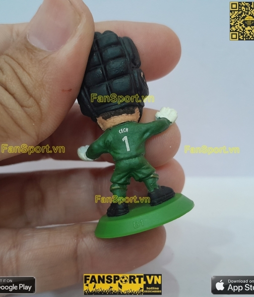 Tượng Petr Cech 1 Chelsea 2012 2013 home GK soccerstarz SOC009 green
