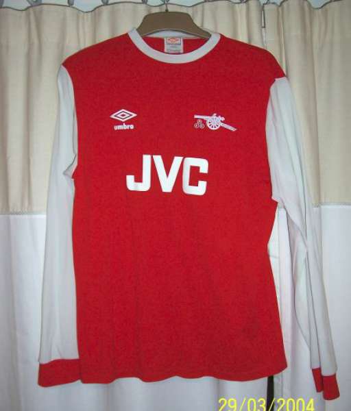 1981-1982 home Arsenal shirt jersey áo đấu bóng đá red