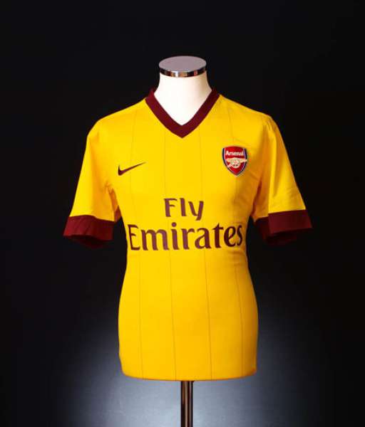 2010-2011 away 2012-2013 third Arsenal shirt jersey áo đấu yellow